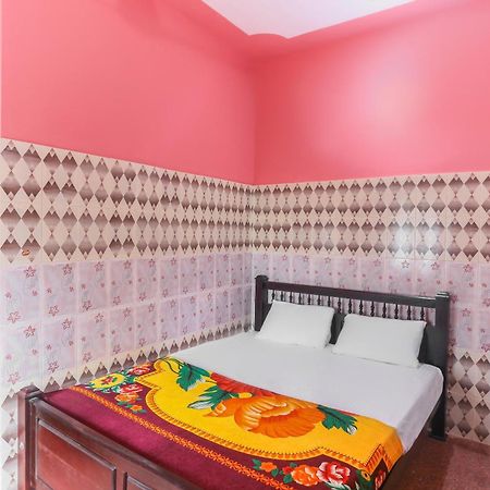 Hotel O Sree Bhadra Tourist Home Колам Екстериор снимка